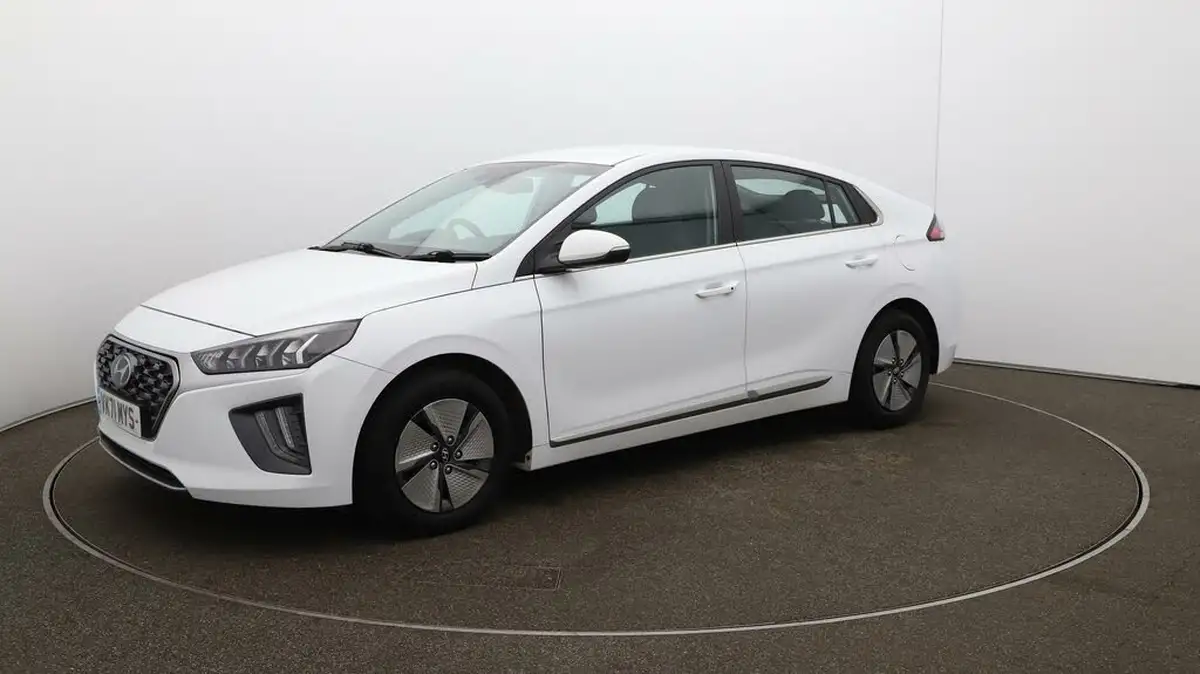 2021-hyundai-ioniq-16-gdi-premium-hybrid-big-61