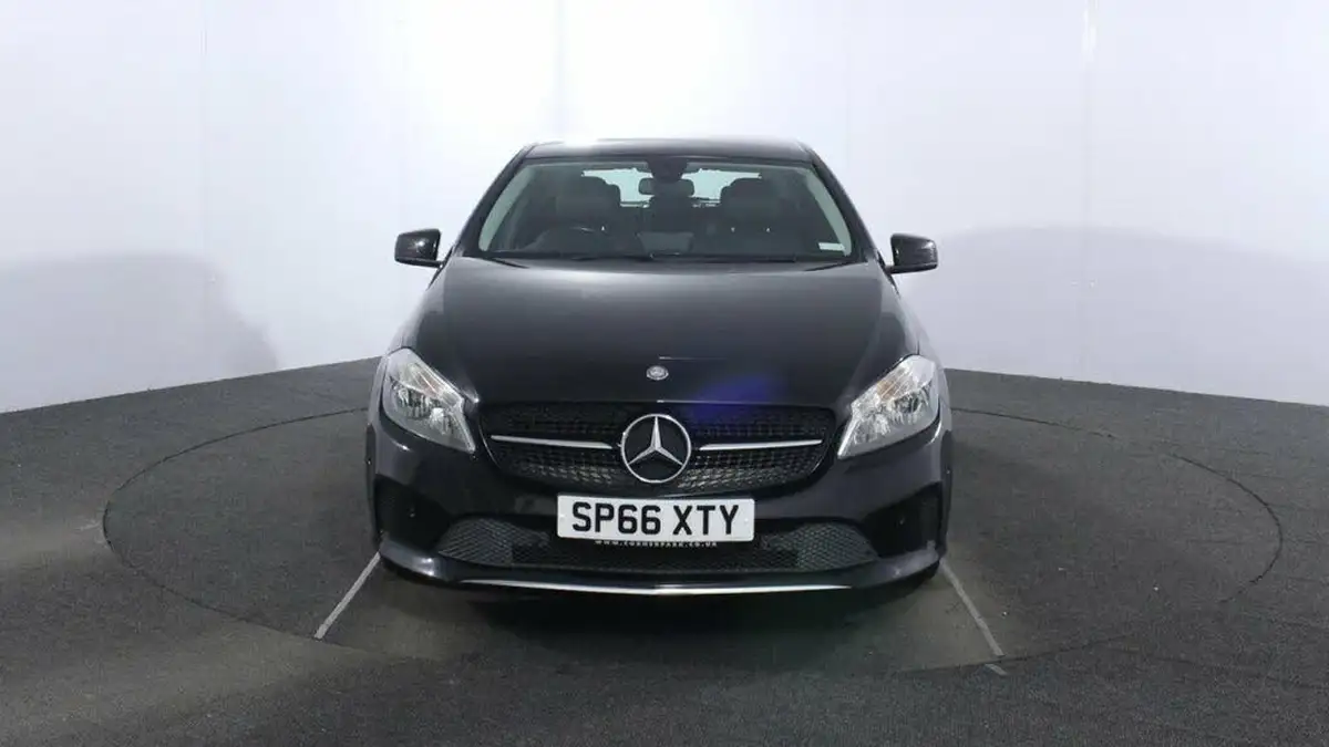 2016-mercedes-benz-a-class-15d-a180d-se-executivess-big-1