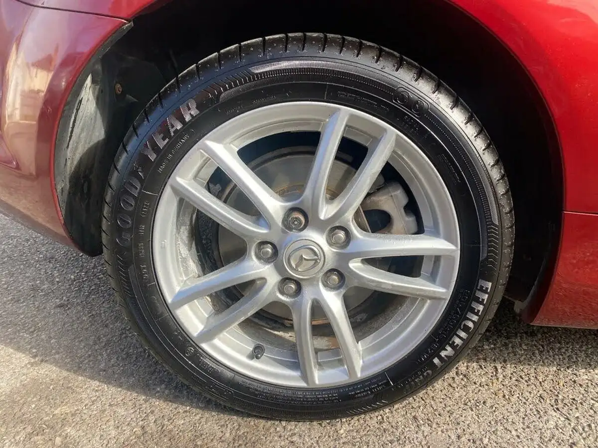 2011-mazda-mx-5-18-se-126ps-big-30
