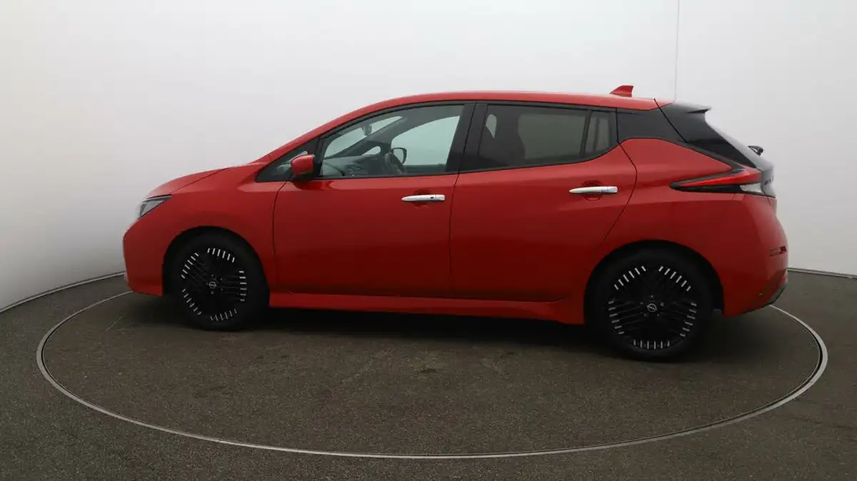 2022-nissan-leaf-e-n-connecta-39kwh-big-50
