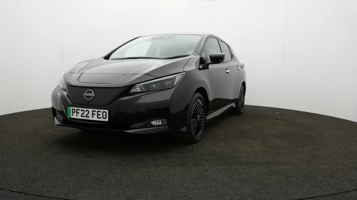 2022-nissan-leaf-e-tekna-39kwh-big-50