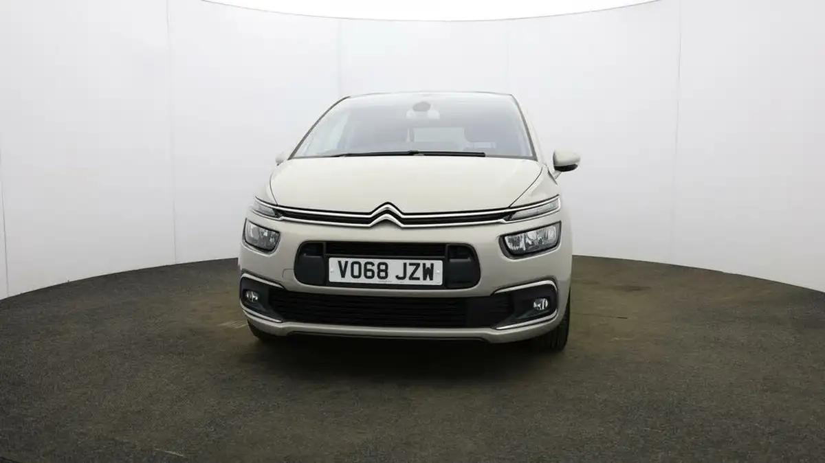 2018-citroen-c4-picasso-16bluehdi-flair-big-33