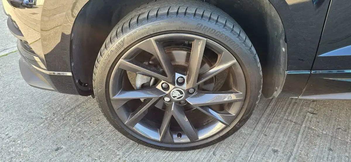 2019-skoda-karoq-15-tsi-sportline-dsg-big-20
