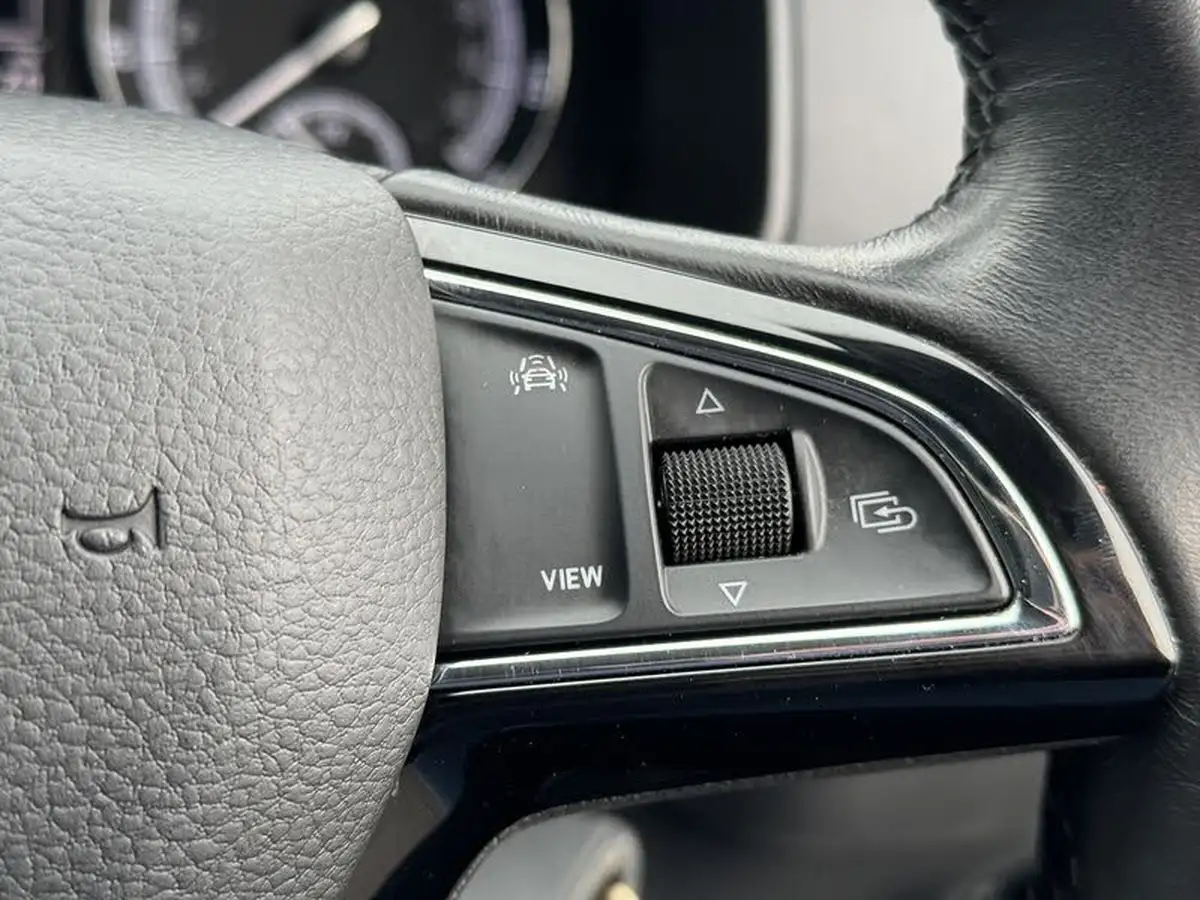 2018-skoda-karoq-16tdi-se-scr-1596cc-big-38