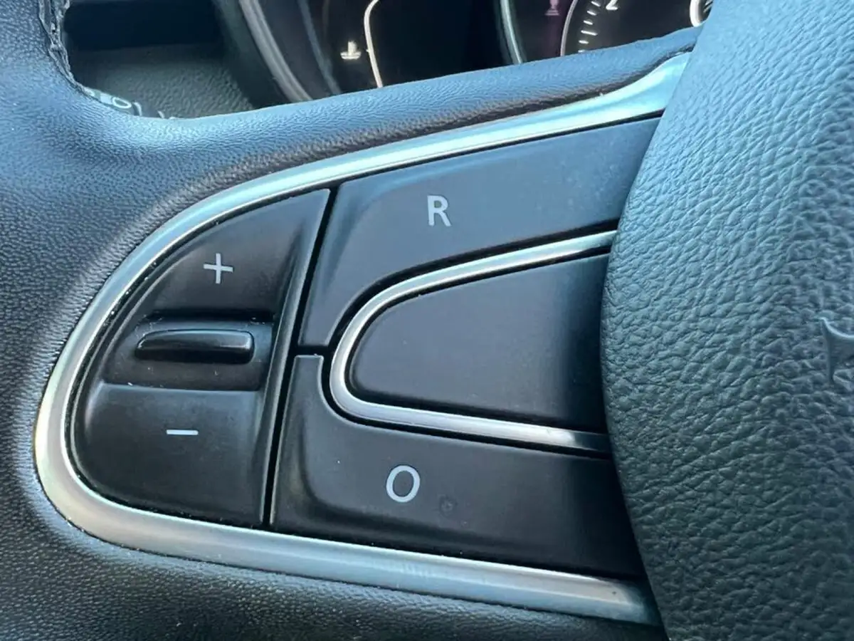 2021-renault-kadjar-13-tce-iconic-140bhp-1333cc-big-48