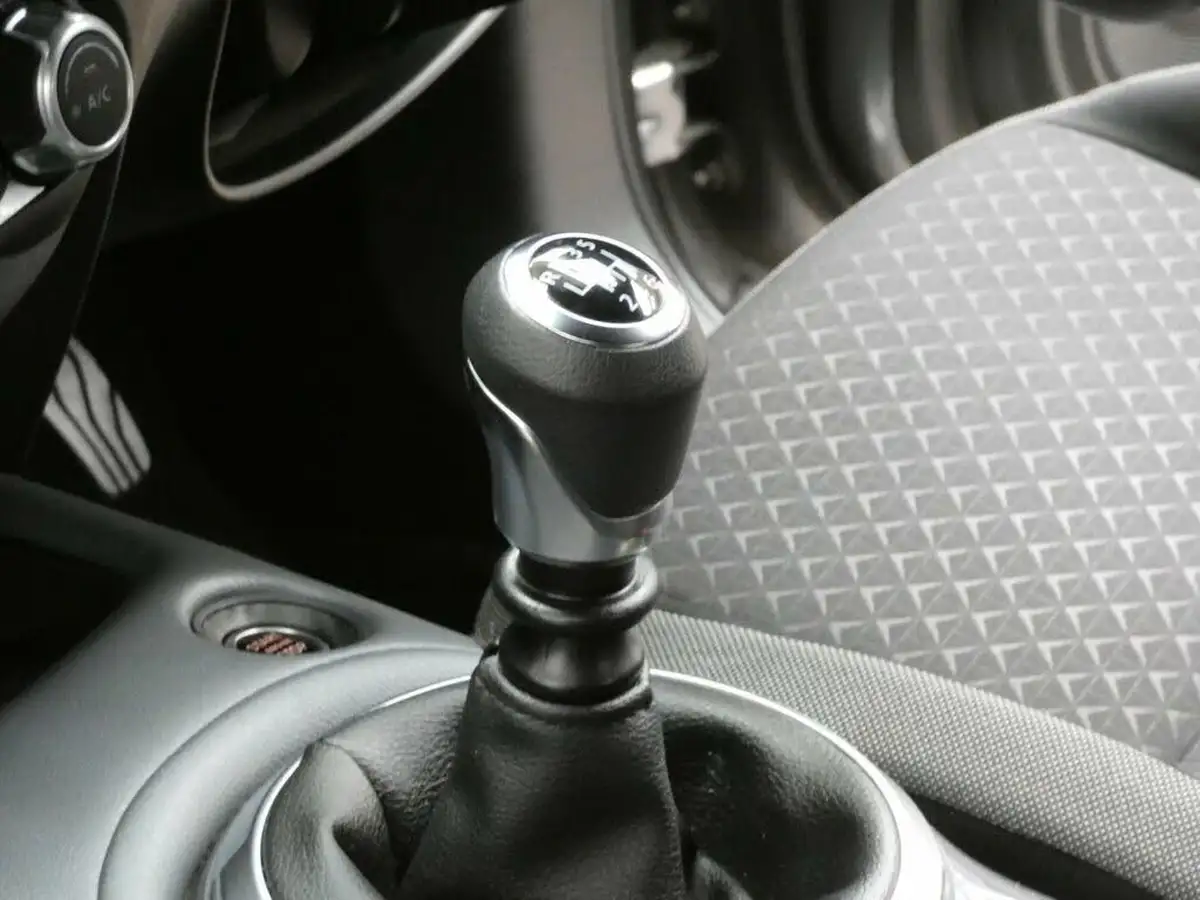2021-nissan-juke-10-dig-t-n-connecta-big-72