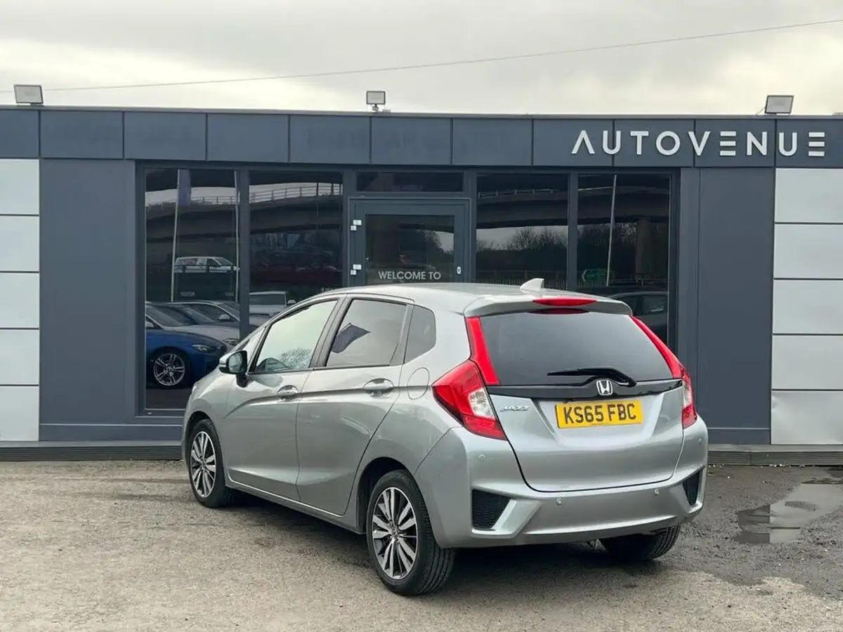 2015-honda-jazz-13-i-vtec-ex-cvt-big-2