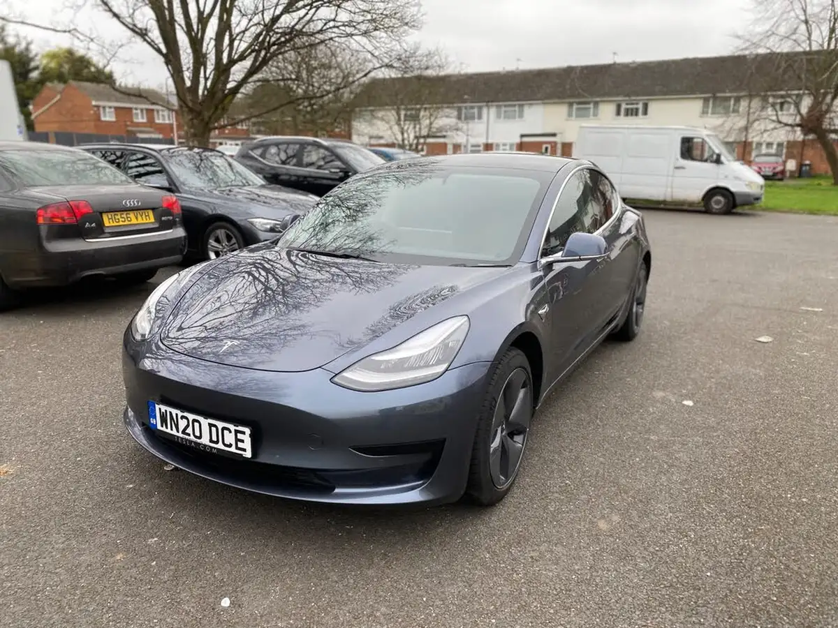 2020-tesla-model-3-e-standard-plus-big-9
