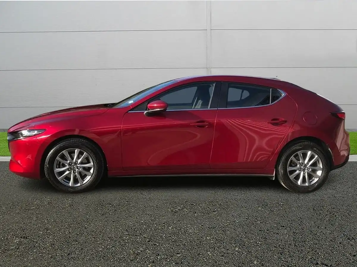 2024-mazda-mazda3-20-e-skyactiv-x-centre-line-big-3