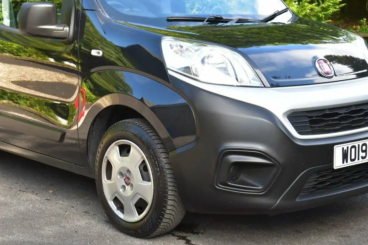 2019-fiat-fiorino-14-cargo-tecnico-8v-75-eu6dt-big-29