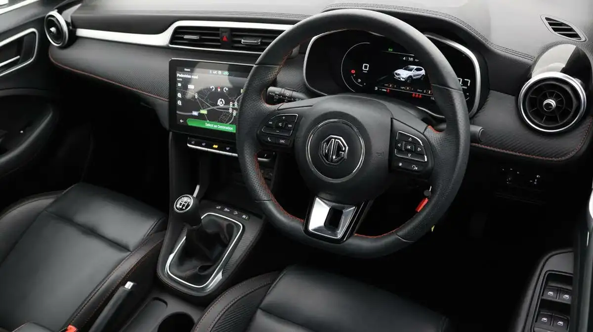 2022-mg-zs-suv-15-vti-tech-exclusive-big-8