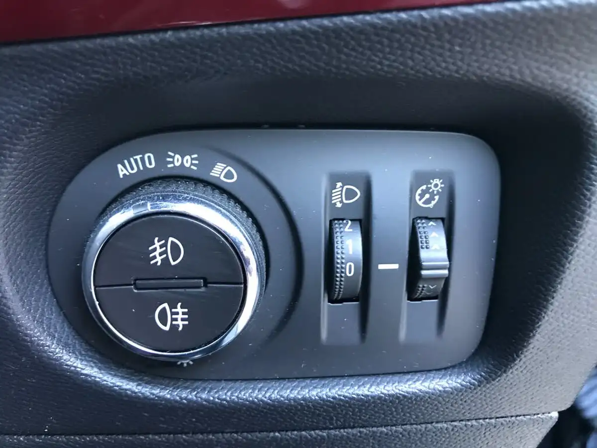 2022-vauxhall-mokka-12-sri-premium-130ps-auto-big-29