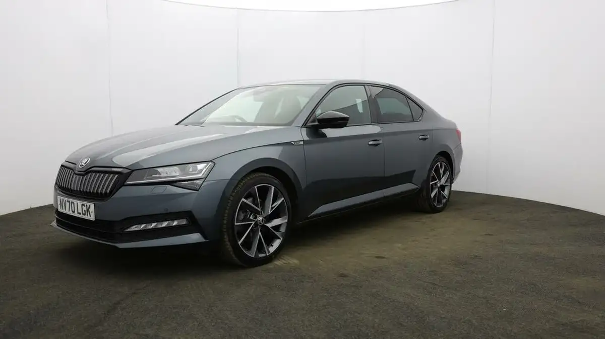 2020-skoda-superb-14-tsi-sportline-plus-hatchback-big-2