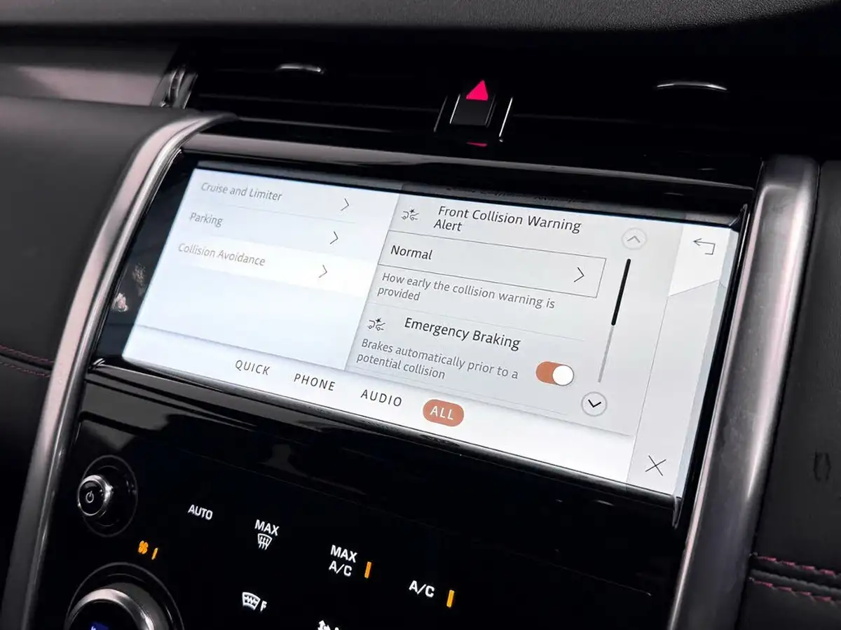 2022-land-rover-discovery-sport-15-p300e-r-dynamic-hse-big-52