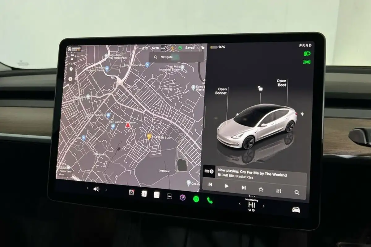 2022-tesla-model-3-e-long-range-big-30