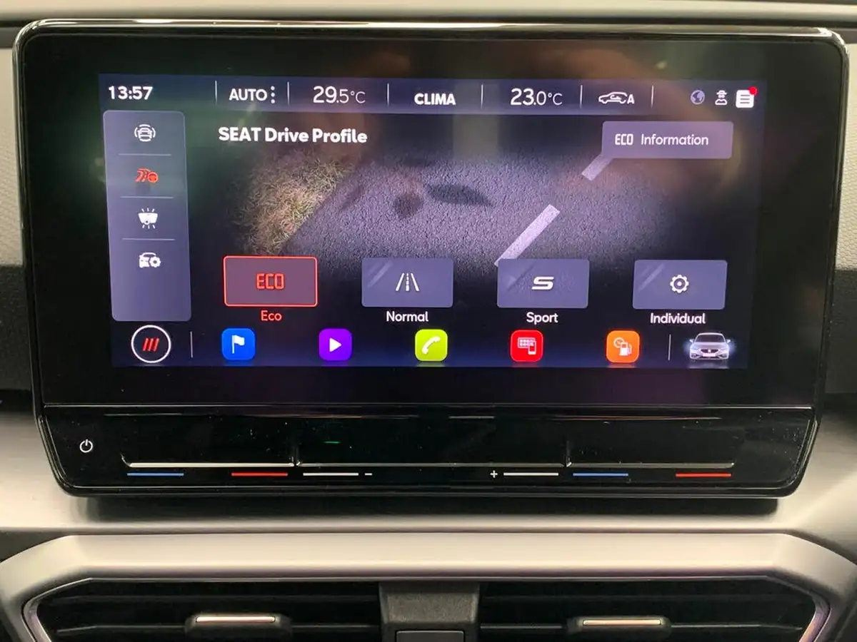 2021-seat-leon-15-tsi-evo-fr-130ps-hatchback-big-19