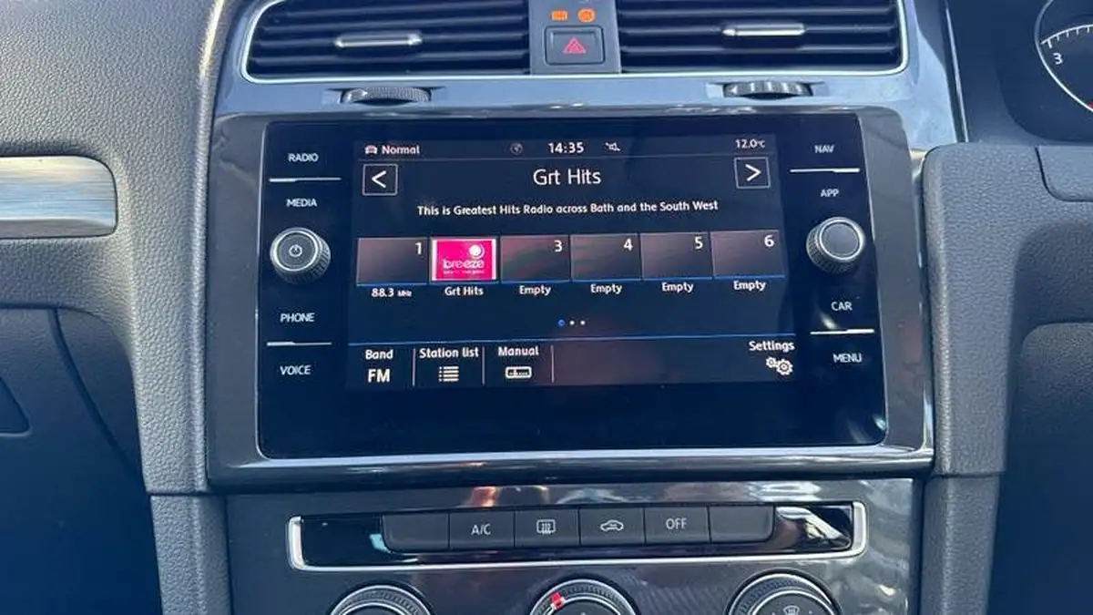 2019-volkswagen-golf-15-tsi-match-edition-150ps-hatchback-big-8