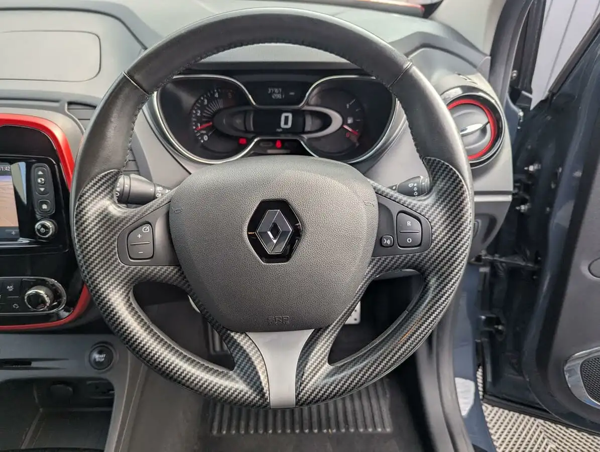 2017-renault-captur-15dci-signature-nav-90bhp-energy-ss-big-24
