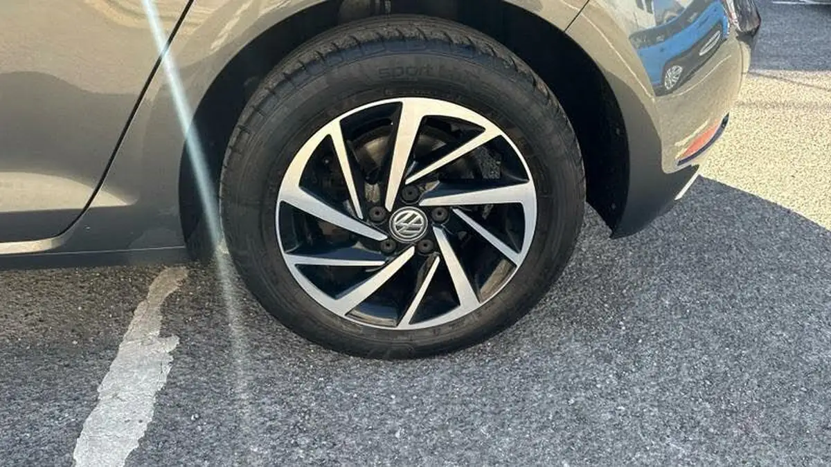 2019-volkswagen-golf-15-tsi-match-edition-150ps-hatchback-big-32