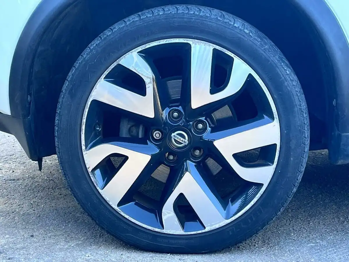 2013-nissan-juke-16-n-tec-1598cc-cvt-big-28