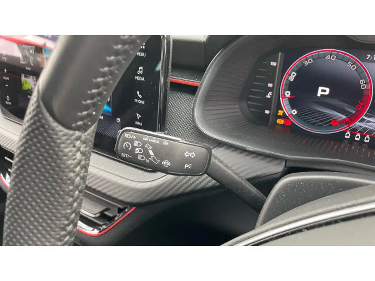2024-skoda-kamiq-15-tsi-monte-carlo-dsg-big-20