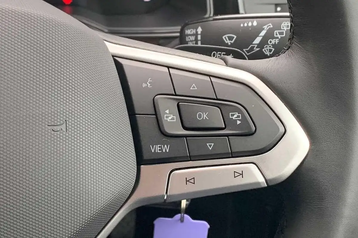 2025-volkswagen-taigo-10-tsi-life-115ps-dsg-big-16