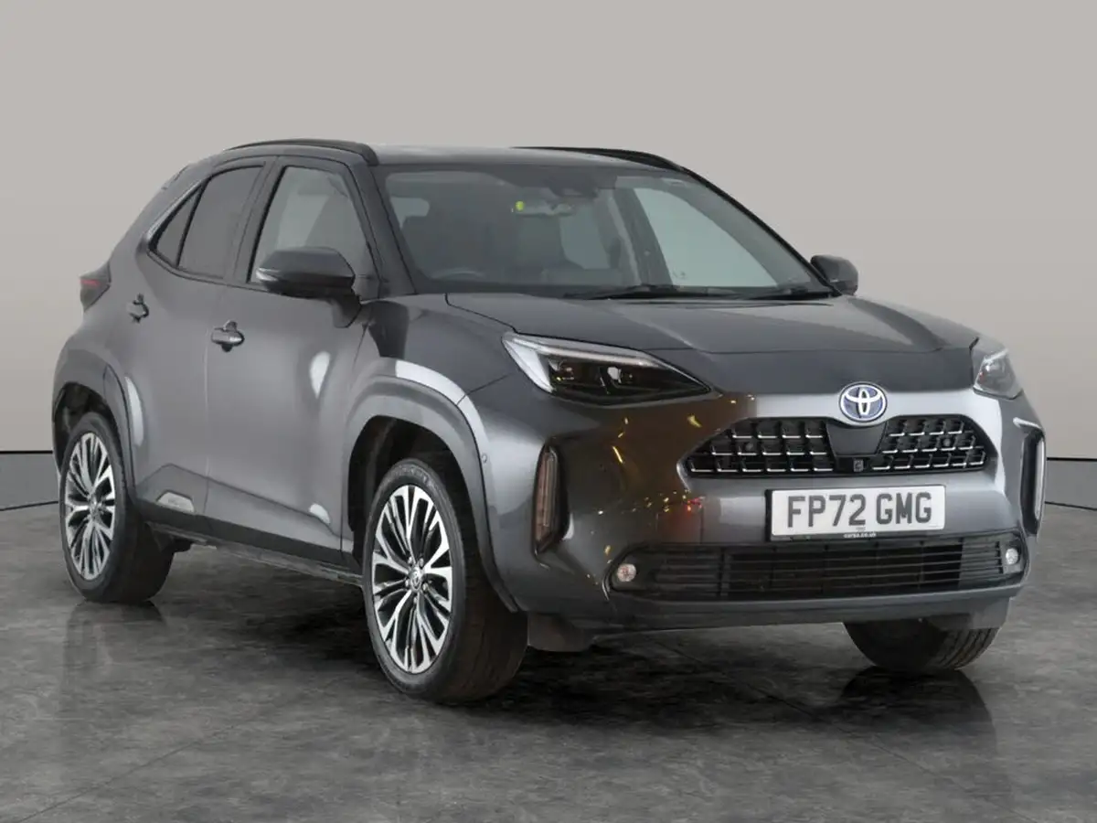 2022-toyota-yaris-cross-15-vvt-i-excel-awd-i-big-13