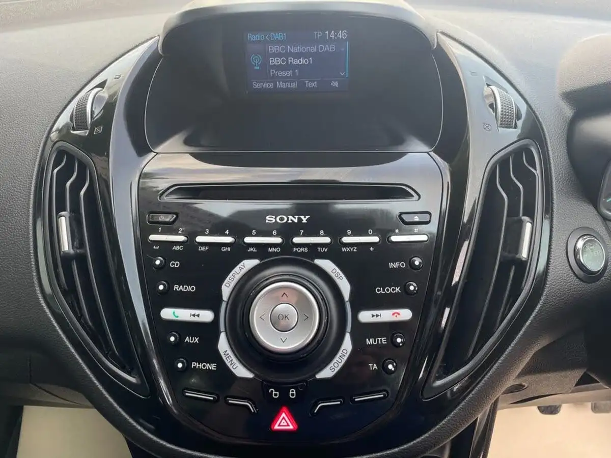 2016-ford-b-max-10-titanium-100ps-big-20