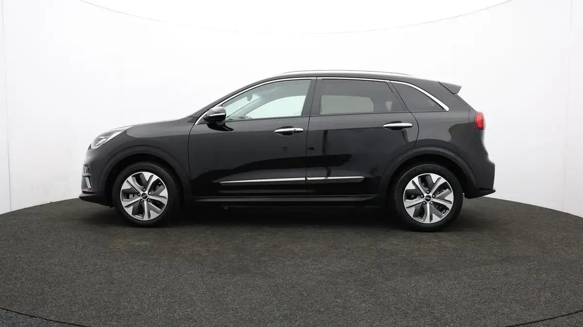 2022-kia-e-niro-ev-4-big-75