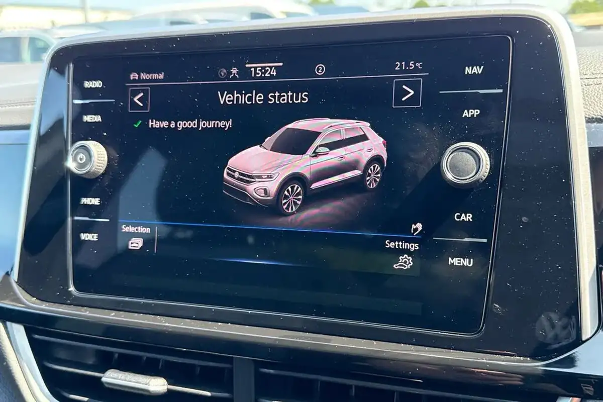 2024-volkswagen-t-roc-15-tsi-r-line-hatchback-5d-dsg-big-54