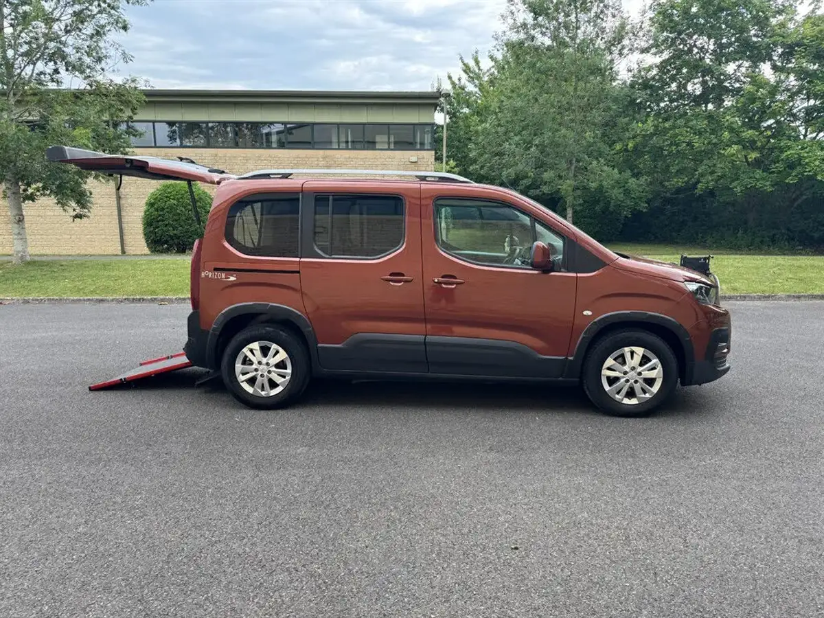 2019-peugeot-rifter-15-bluehdi-allure-100bhp-standard-big-8