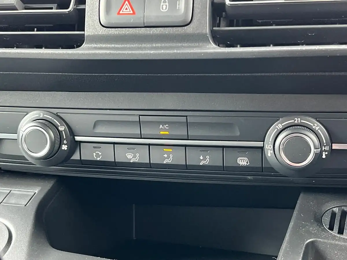 2024-peugeot-partner-15-bluehdi-professional-100pseu6d-big-22