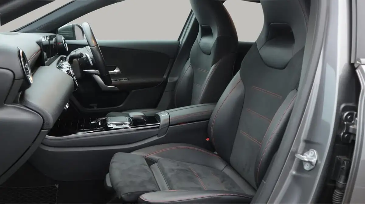2019-mercedes-benz-a-class-20-a220-amg-line-hatchback-5d-big-14