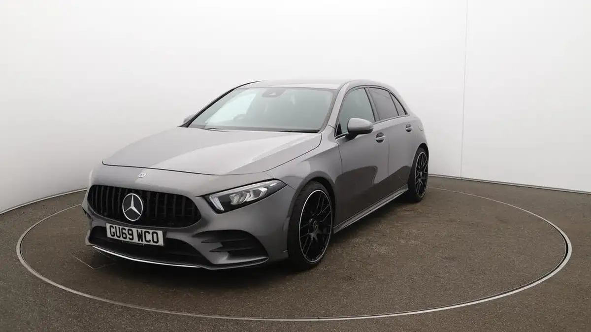 2019-mercedes-benz-a-class-20-a220-amg-line-hatchback-5d-big-38