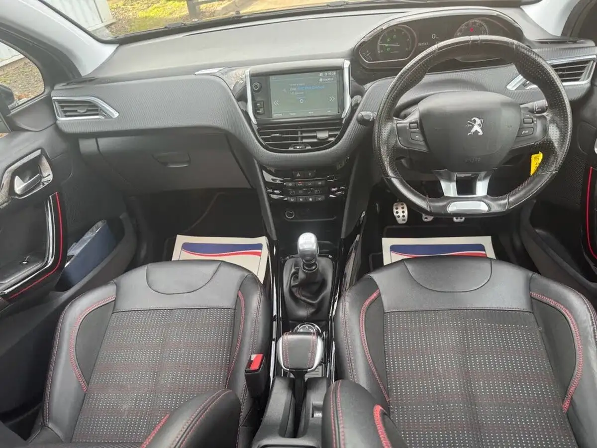 2017-peugeot-2008-suv-16bluehdi-gt-line-120bhp-ss-big-19