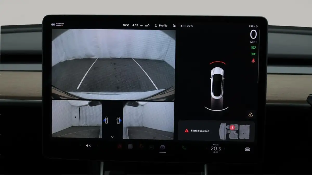2020-tesla-model-3-e-standard-plus-big-26