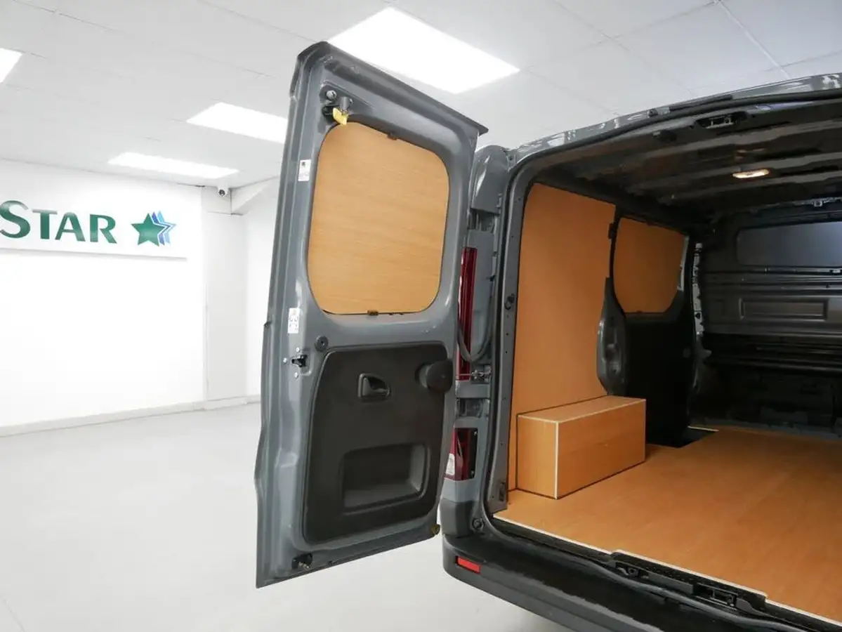 2022-renault-trafic-20dci-sl28-130-business-big-19