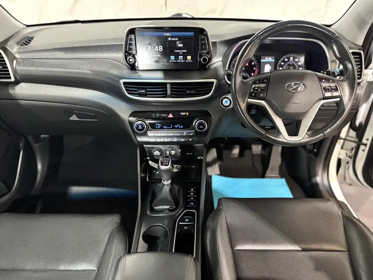 2019-hyundai-tucson-16-gdi-premium-big-14