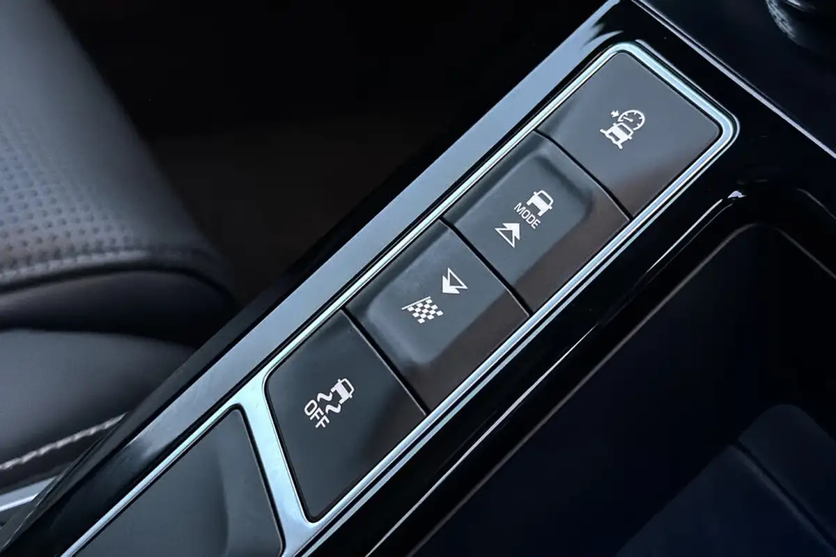 2024-jaguar-i-pace-ev400-r-dynamic-hse-black-big-34