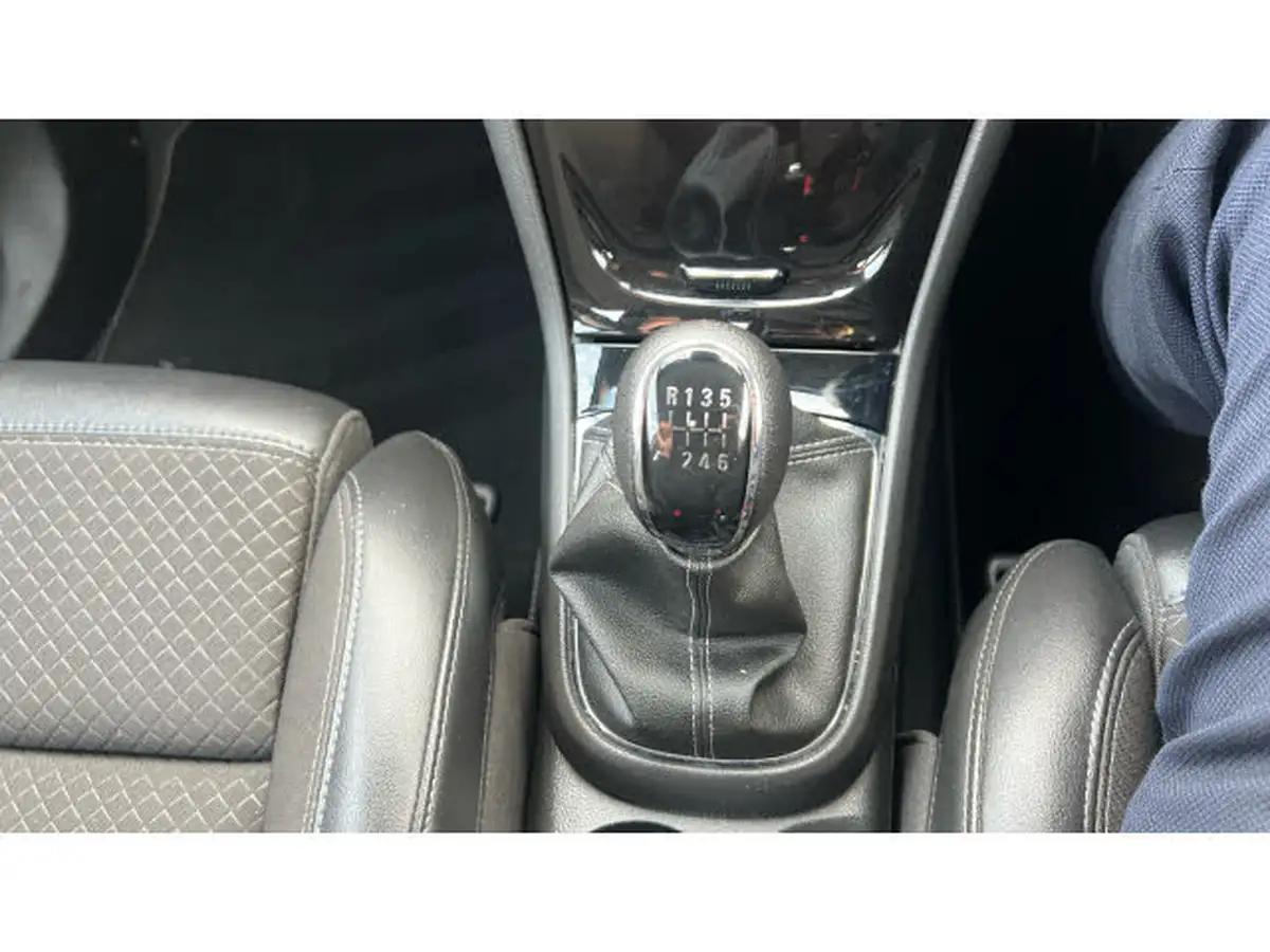 2019-vauxhall-mokka-x-16cdti-griffin-big-25