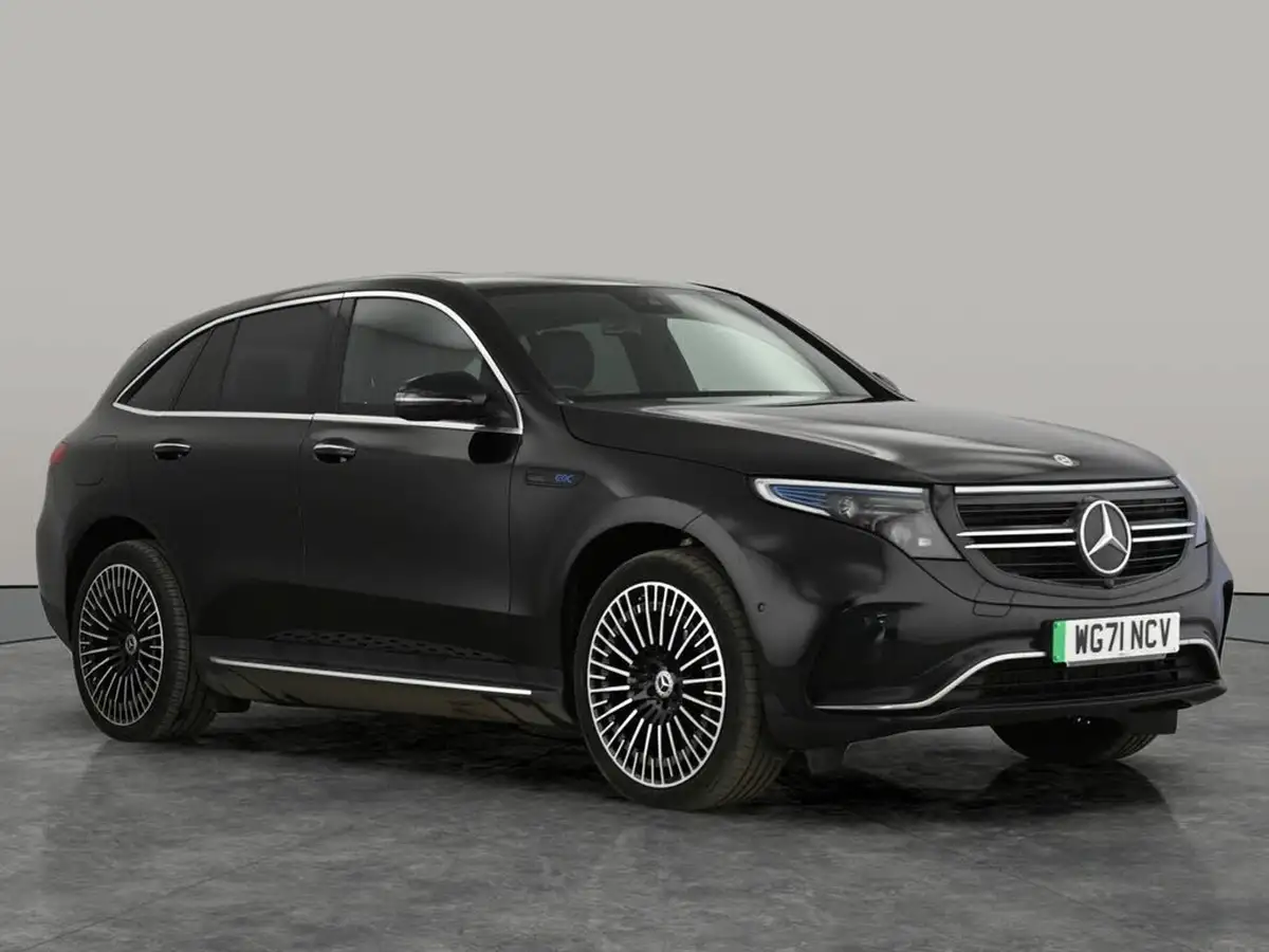 2022-mercedes-benz-eqc-e-eqc-400-amg-line-premium-big-2