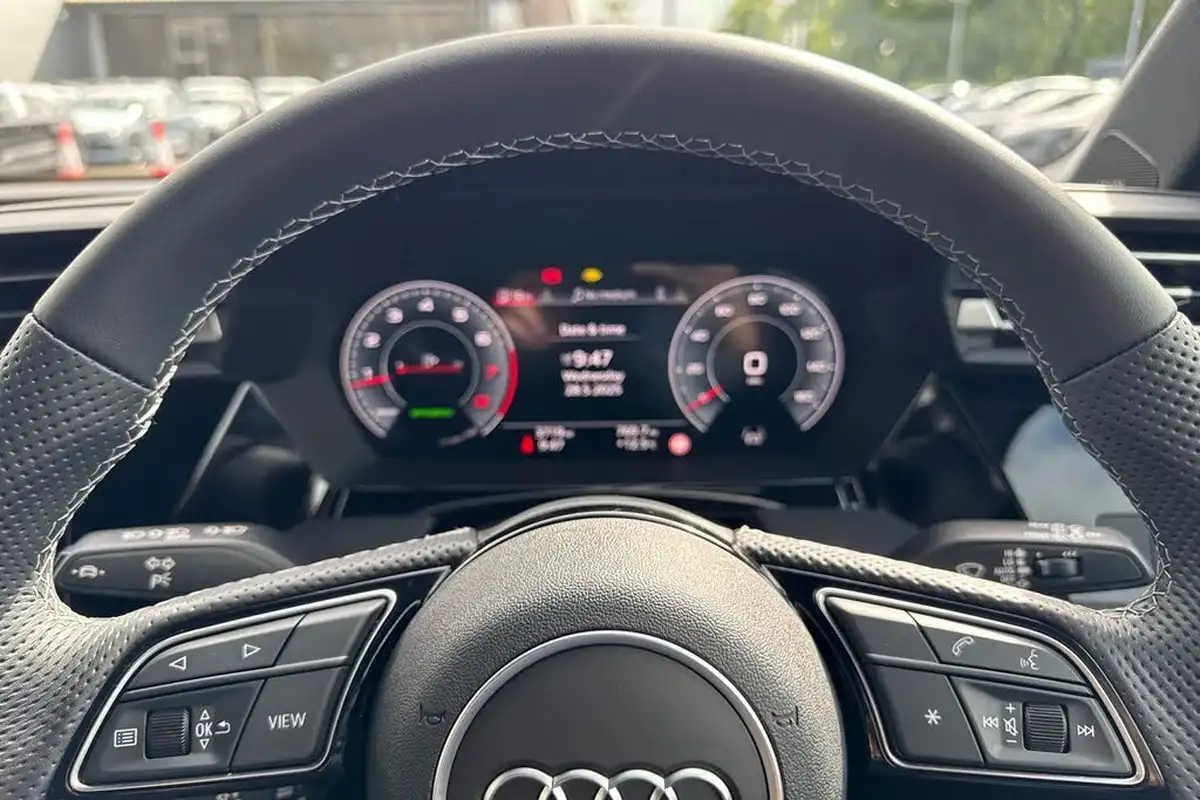 2024-audi-a3-15-35-tfsi-black-edition-sportback-5d-big-32