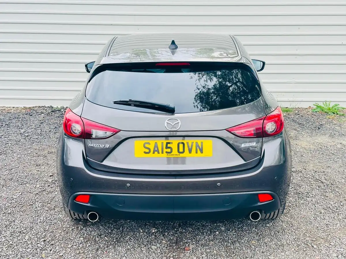 2015-mazda-mazda3-20-se-l-nav-hatchback-5d-big-14