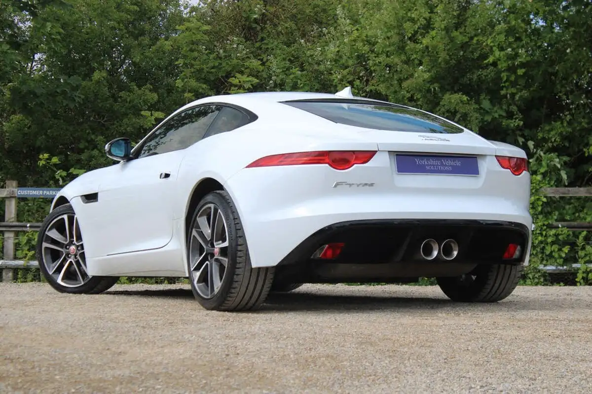 2016-jaguar-f-type-30-v6-sc-coupe-auto-big-2