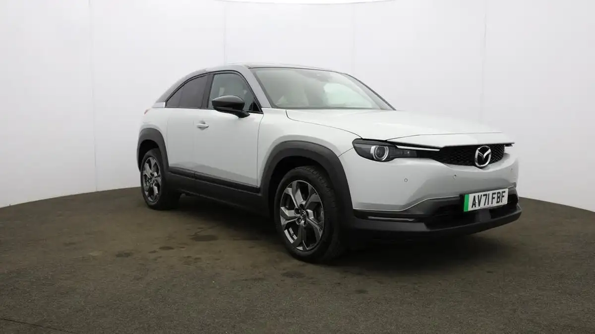 2021-mazda-mx-30-e-first-edition-big-48