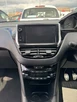 2017-peugeot-208-12-puretech-gt-line-5d-small-3
