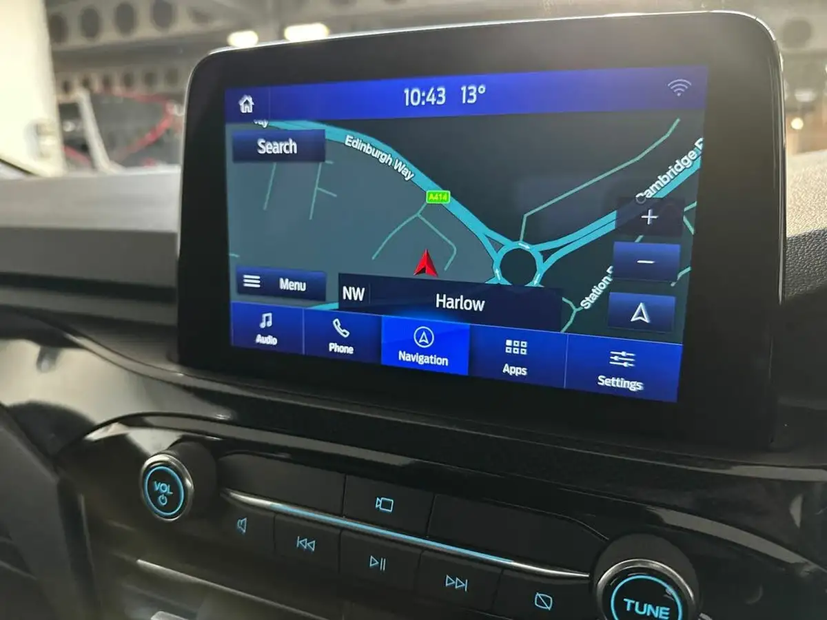 2024-ford-kuga-25t-st-line-x-edition-225ps-phev-big-19