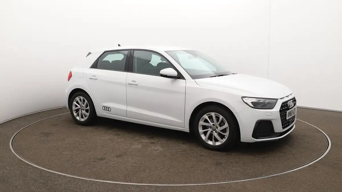 2019-audi-a1-10-30-tfsi-sport-s-tronic-big-44
