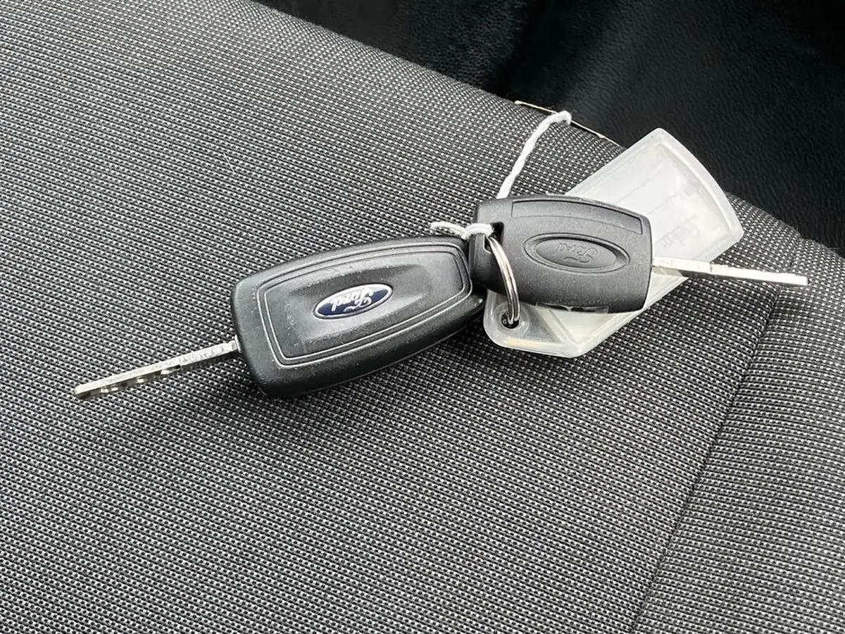2019-ford-transit-20tdci-350-l3h1-130pseu6-rwd-srw-luton-big-25