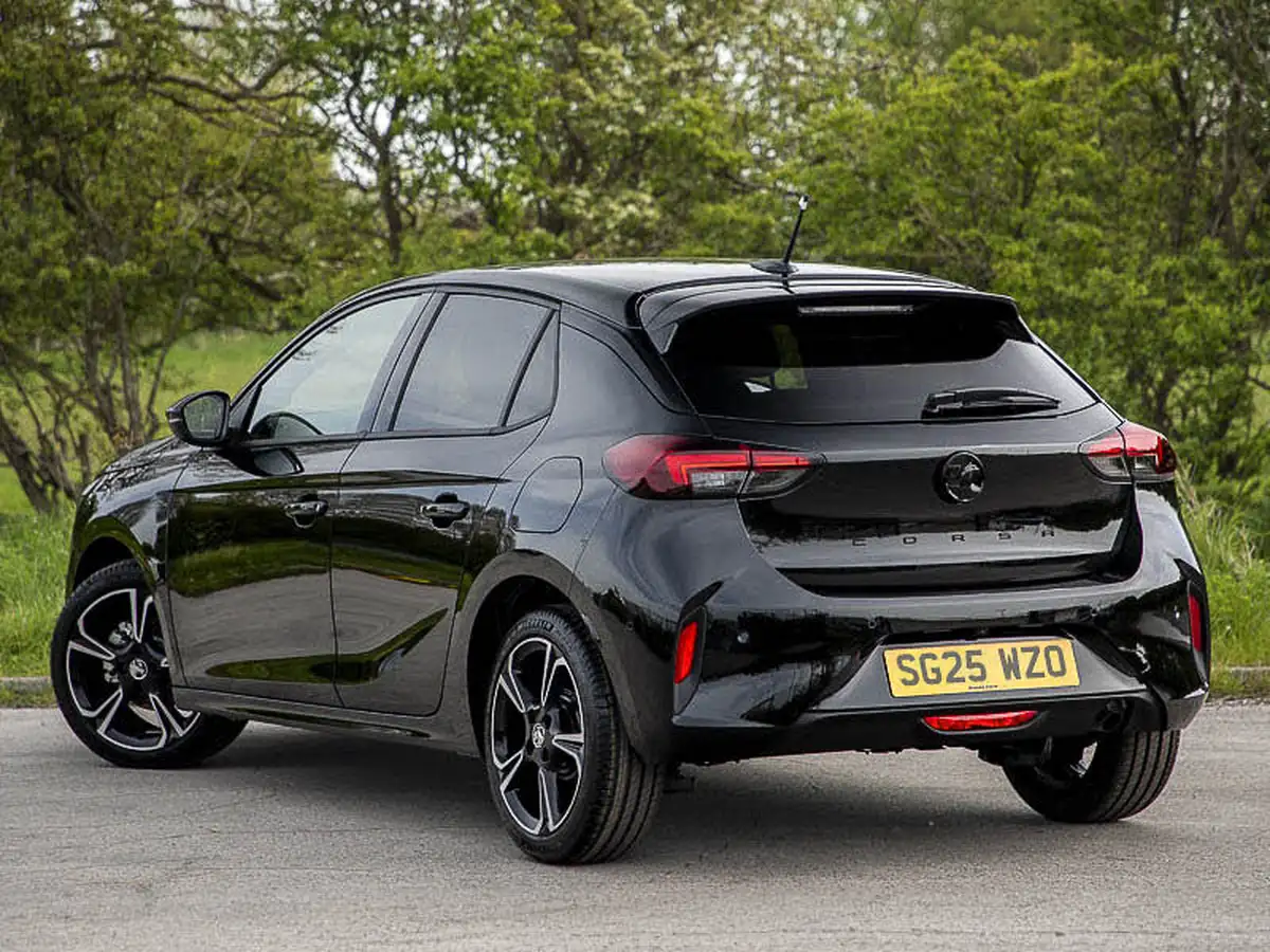 2025-vauxhall-corsa-12-turbo-gs-100ps-big-1